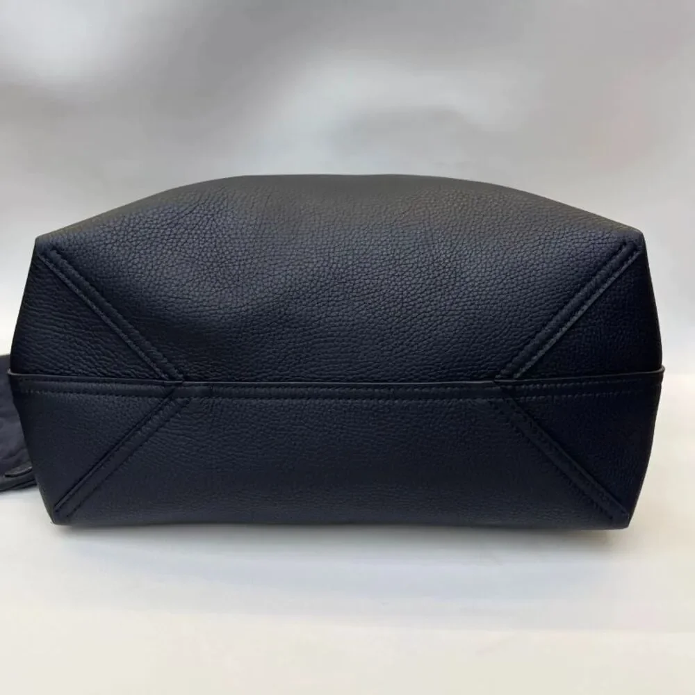 Louis Vuitton Women Pre-Loved Bag Very Good Condition